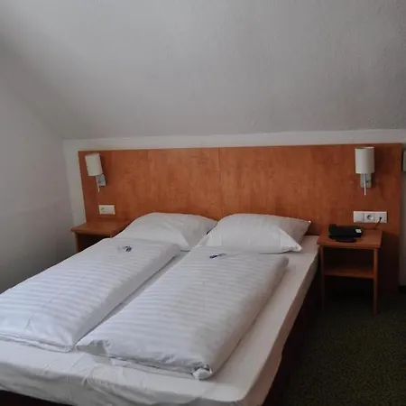 Tauernpasshöhe Hotel *