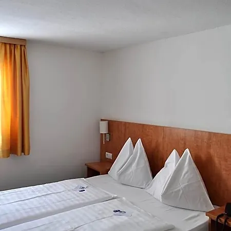 Tauernpasshoehe Hotel